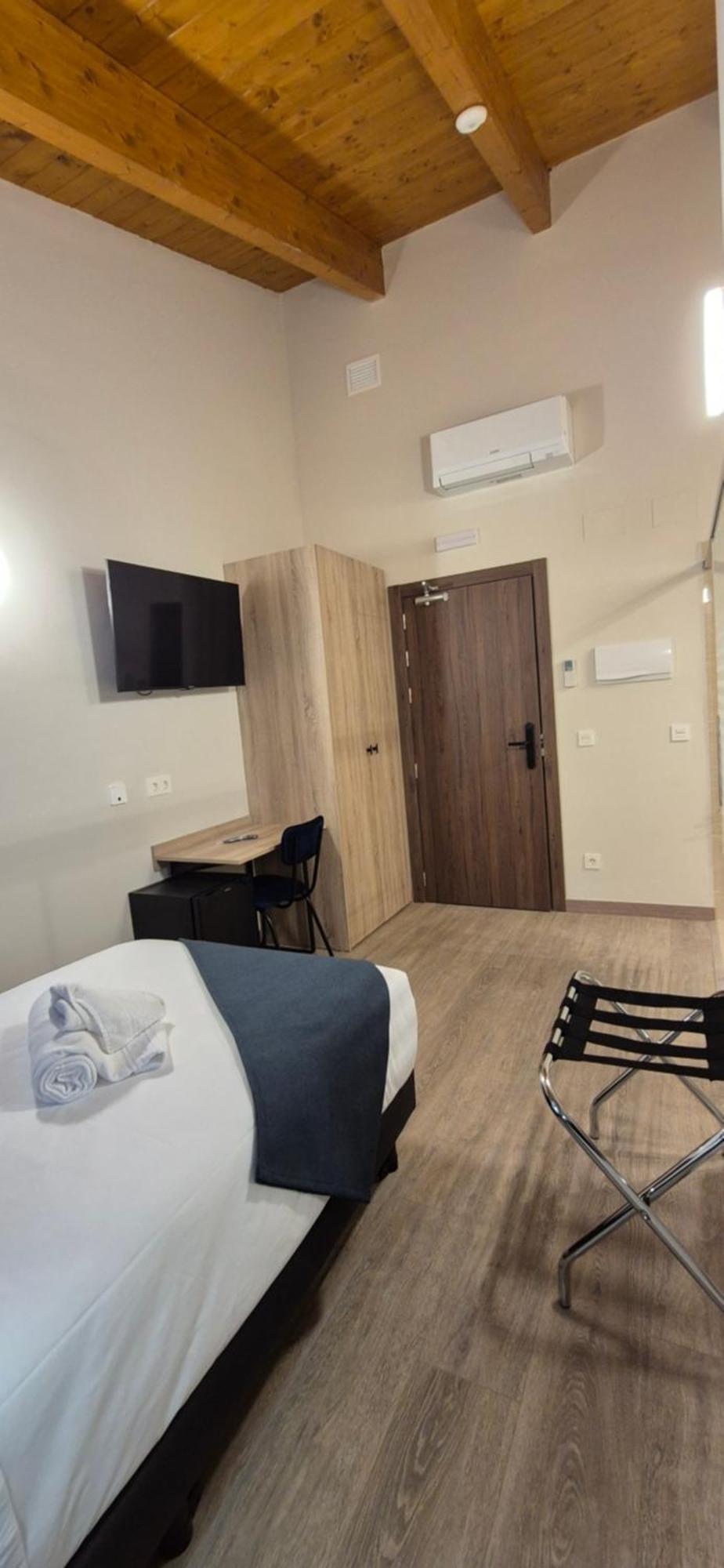 Vineam Hotel La Muela  Luaran gambar