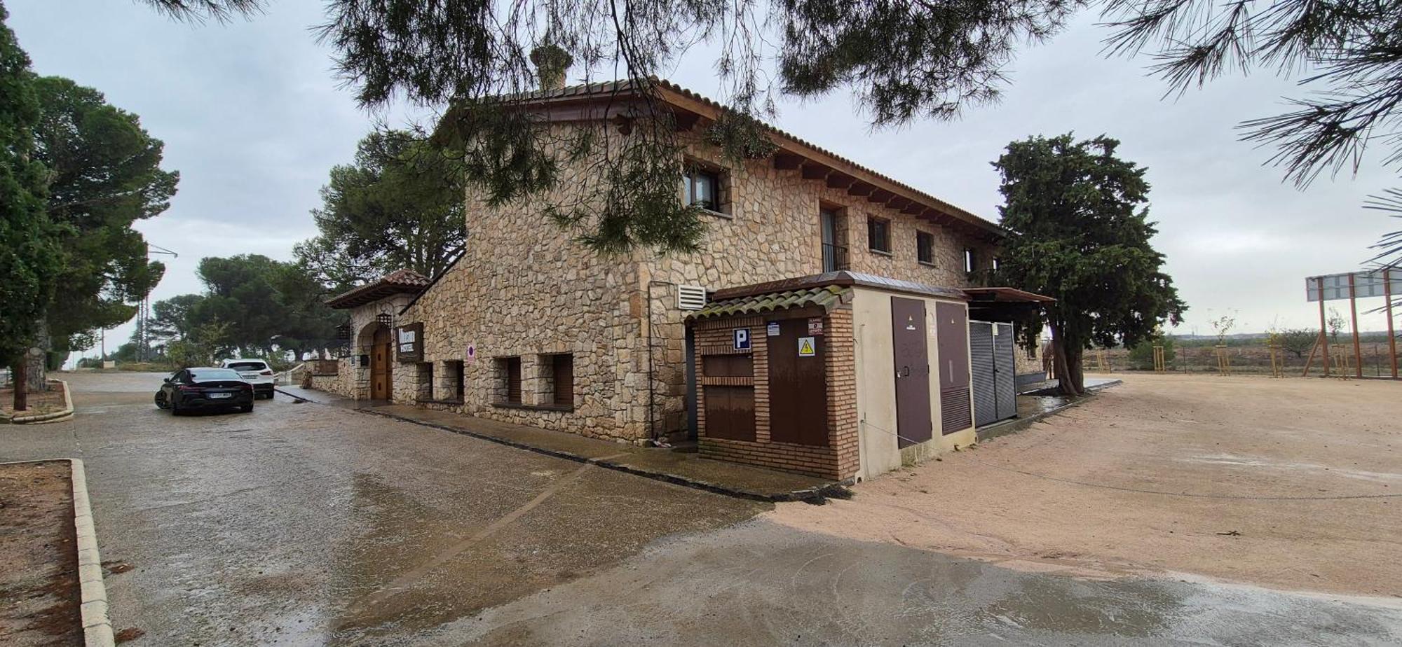 Vineam Hotel La Muela  Luaran gambar
