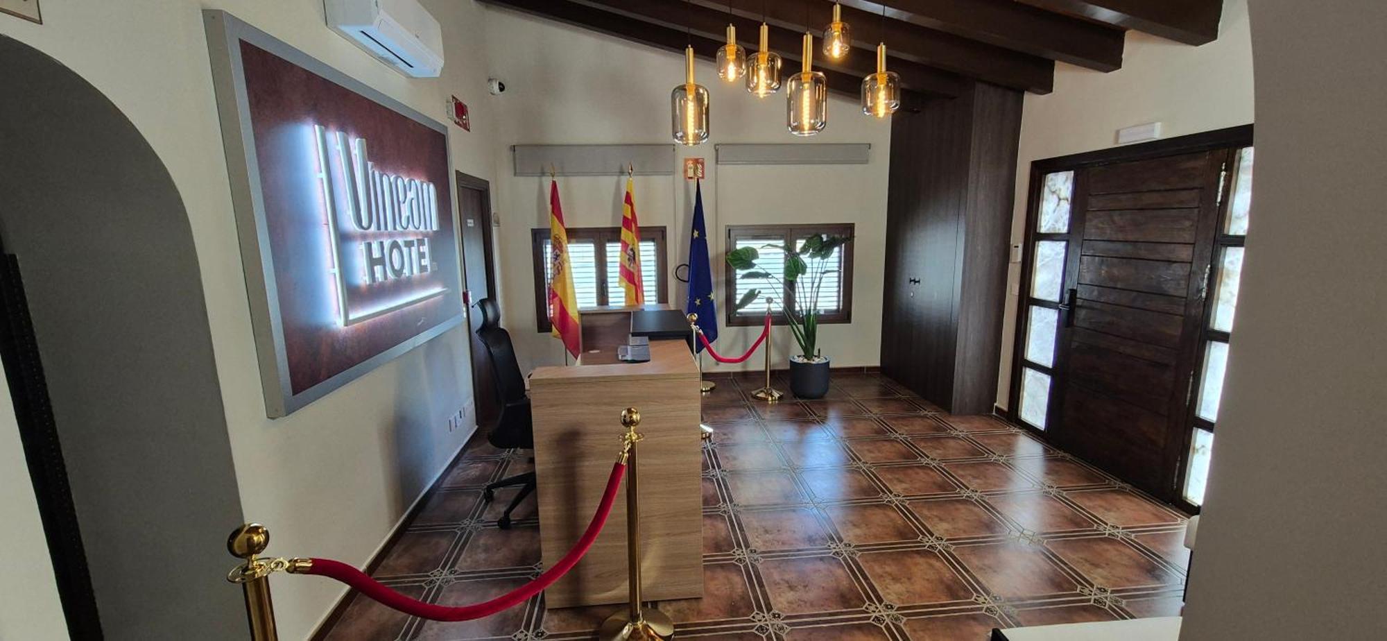 Vineam Hotel La Muela  Luaran gambar