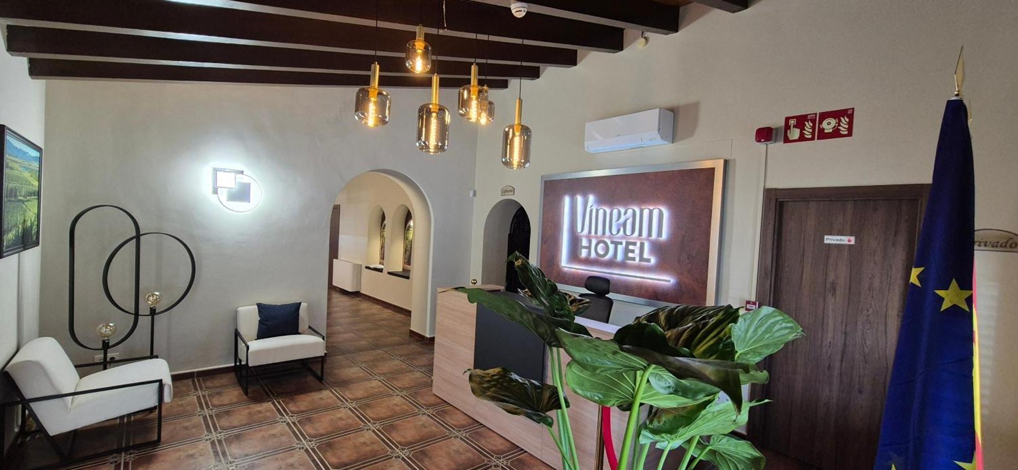 Vineam Hotel La Muela  Luaran gambar